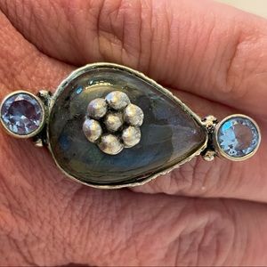 PRECIOUS STONE RING - ONE OF A KIND